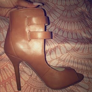 Double strap heels